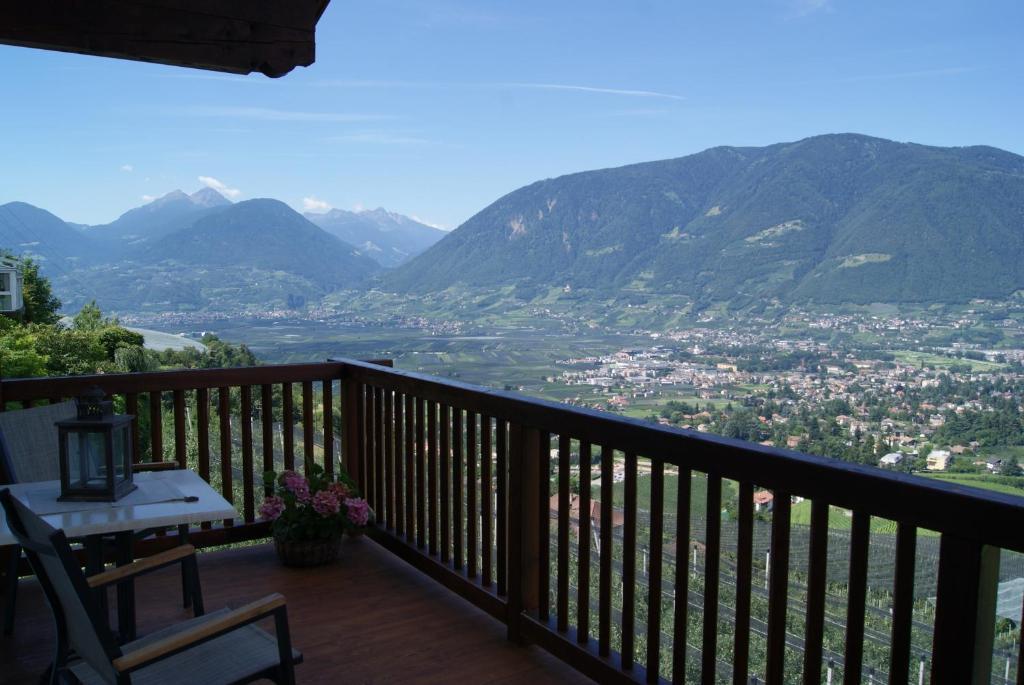 Apartamento Schwarzplatterhof Merano Habitación foto